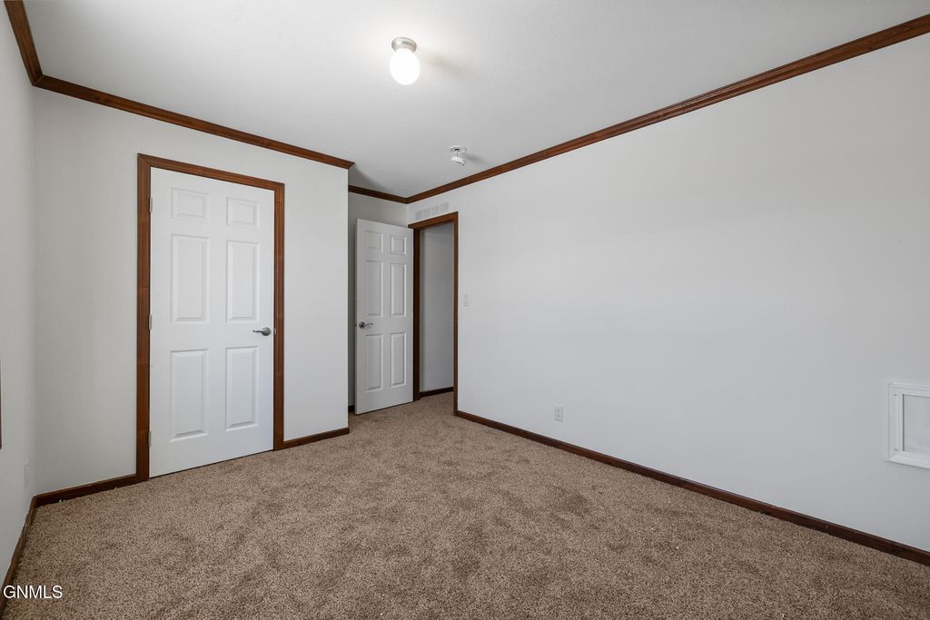 3617 20th Avenue W, Williston, ND 58801 photo 26