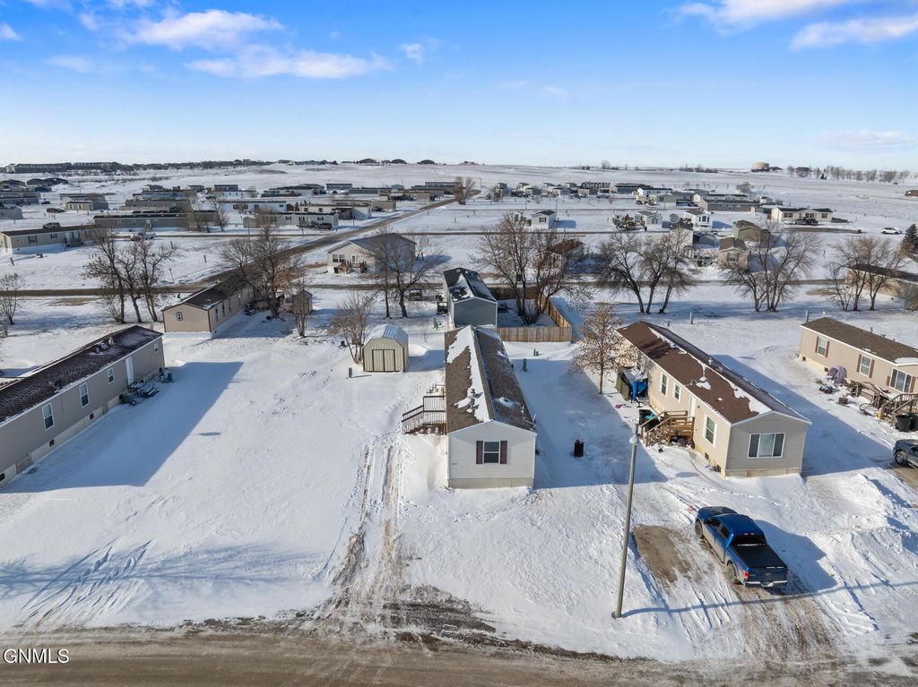 3617 20th Avenue W, Williston, ND 58801 photo 9