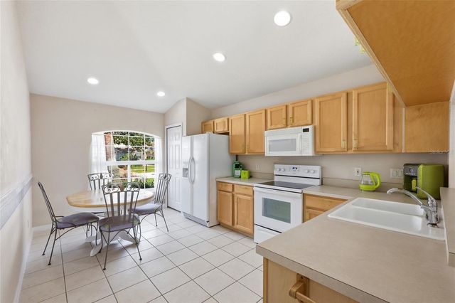 816 TROON CIRCLE, Davenport, FL 33897