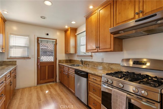 10433 La Serna Drive, Whittier, CA 90603