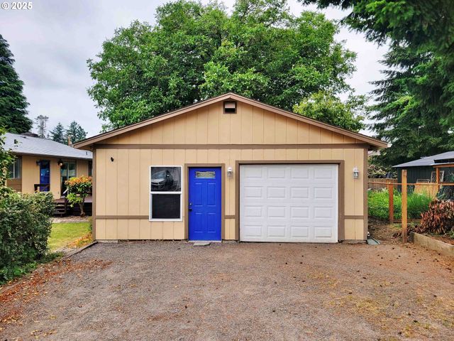300 MAPLE St, Toledo, WA 98591