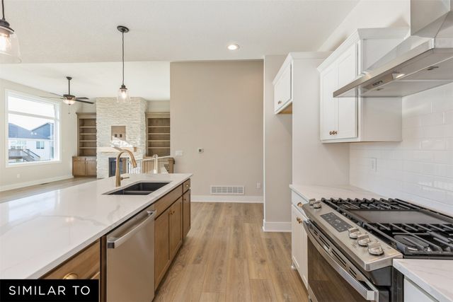 2710 SE Florence Drive, Waukee, IA 50263