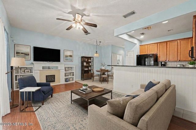 722 CRYSTAL Way, Orange Park, FL 32065