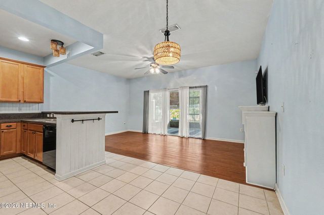 722 CRYSTAL Way, Orange Park, FL 32065