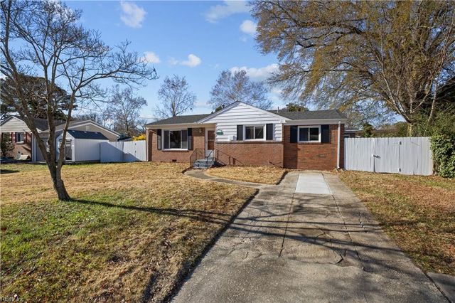 529 Aragona BLVD, Virginia Beach, VA 23462