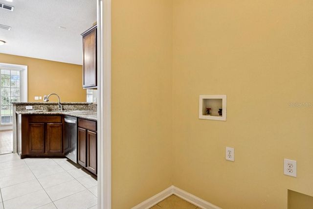 902 HERON POINT CIRCLE, Deland, FL 32724