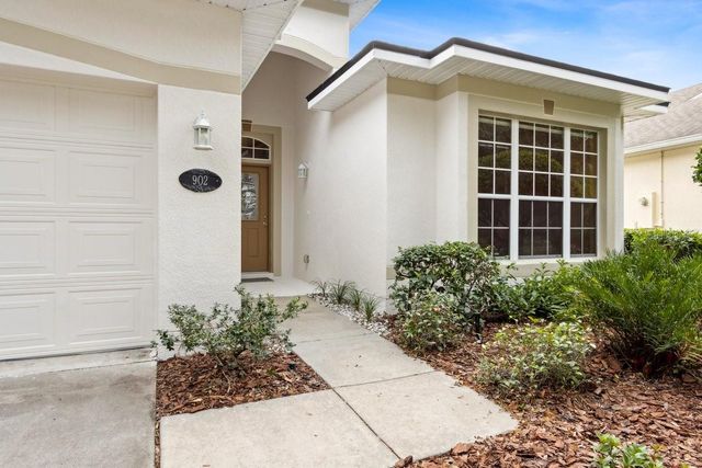 902 HERON POINT CIRCLE, Deland, FL 32724