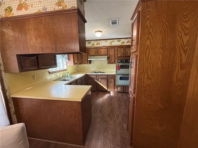 2003 Rockwood Drive, Bryan, TX 77807