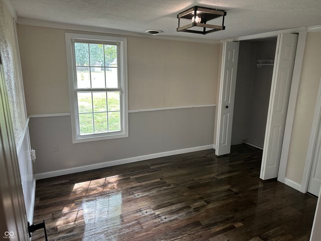 569 Parker Street, Whiteland, IN 46184