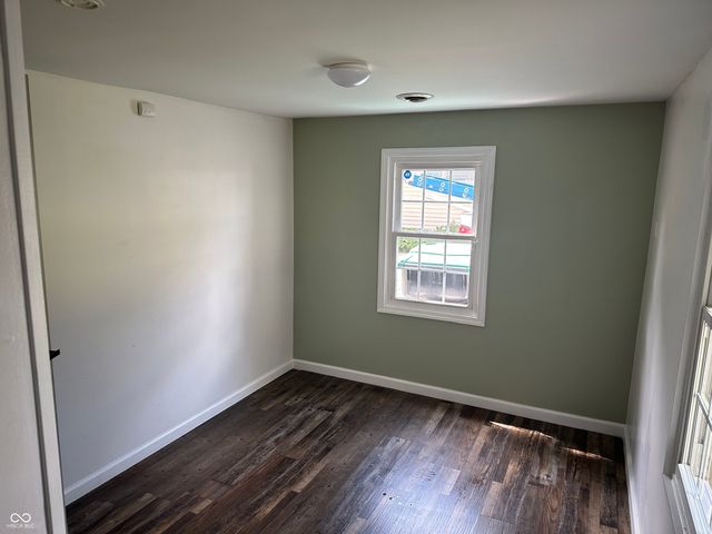 569 Parker Street, Whiteland, IN 46184