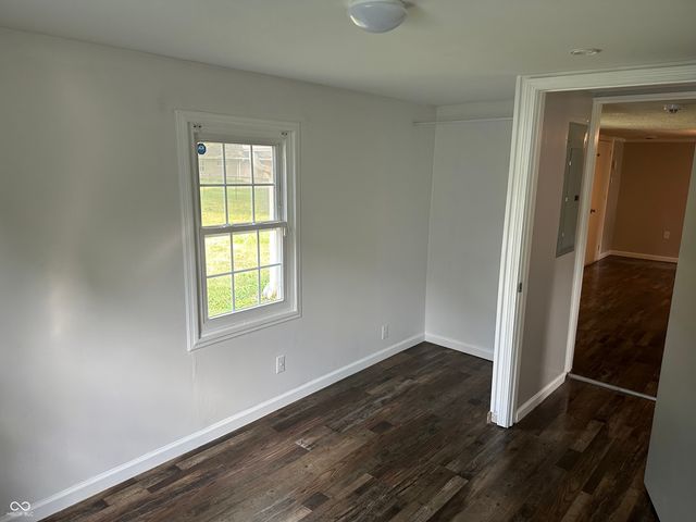 569 Parker Street, Whiteland, IN 46184