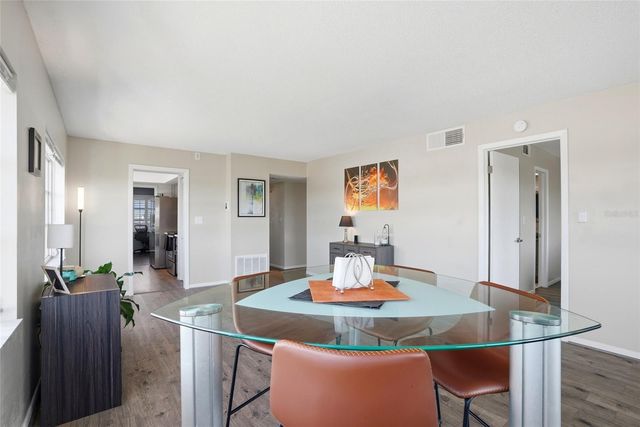 8950 PARK BOULEVARD 510, Seminole, FL 33777