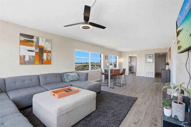 8950 PARK BOULEVARD 510, Seminole, FL 33777