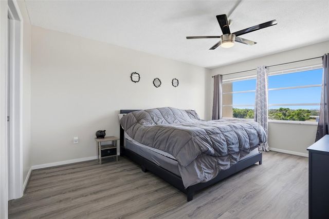 8950 PARK BOULEVARD 510, Seminole, FL 33777