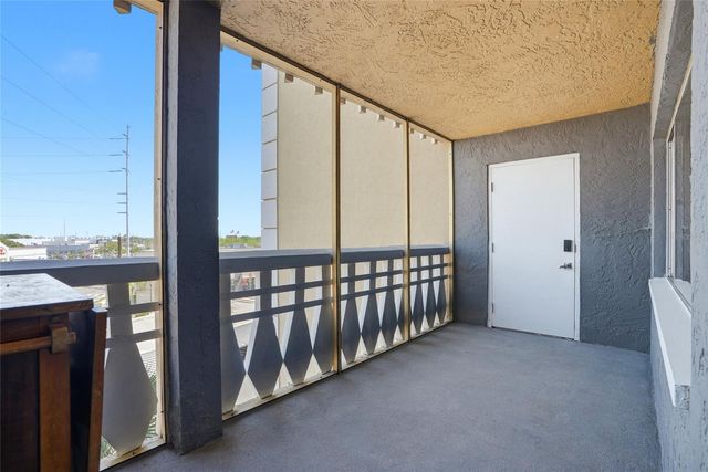 8950 PARK BOULEVARD 510, Seminole, FL 33777