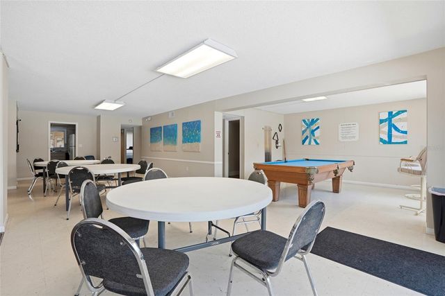 8950 PARK BOULEVARD 510, Seminole, FL 33777