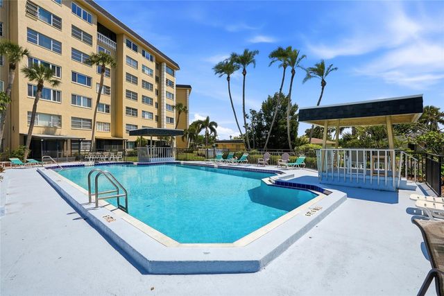 8950 PARK BOULEVARD 510, Seminole, FL 33777