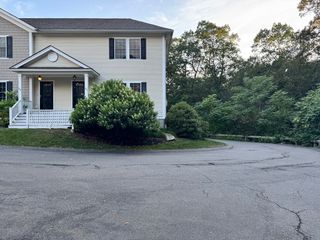 60 Pyburn Rd 60, Lynnfield, MA 01940