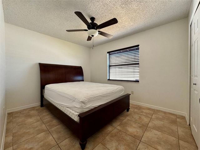 2904 NIPAWIN COURT, Orlando, FL 32837