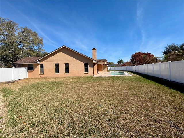 2904 NIPAWIN COURT, Orlando, FL 32837