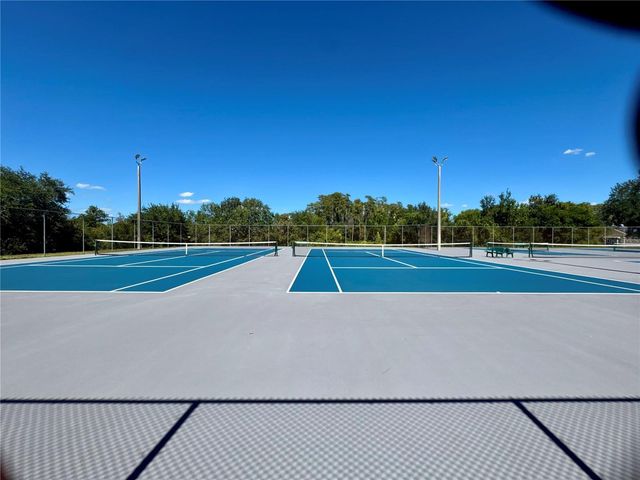 2904 NIPAWIN COURT, Orlando, FL 32837