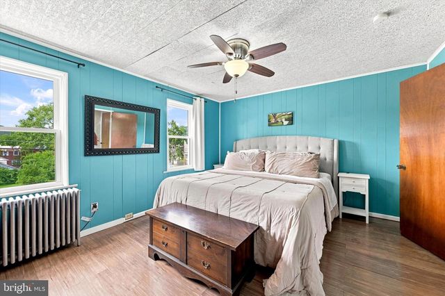 302 WILLIAM ST, Downingtown, PA 19335