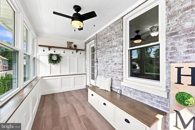 302 WILLIAM ST, Downingtown, PA 19335
