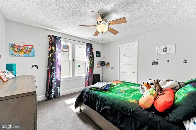 302 WILLIAM ST, Downingtown, PA 19335