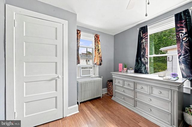 302 WILLIAM ST, Downingtown, PA 19335