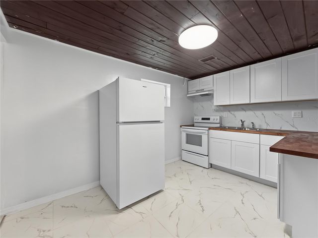2848 W HARWOOD STREET, Orlando, FL 32805