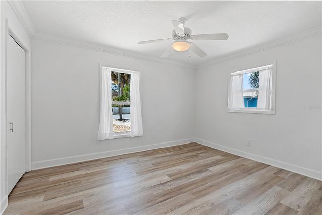 805 LEISEY CIRCLE, Ruskin, FL 33570