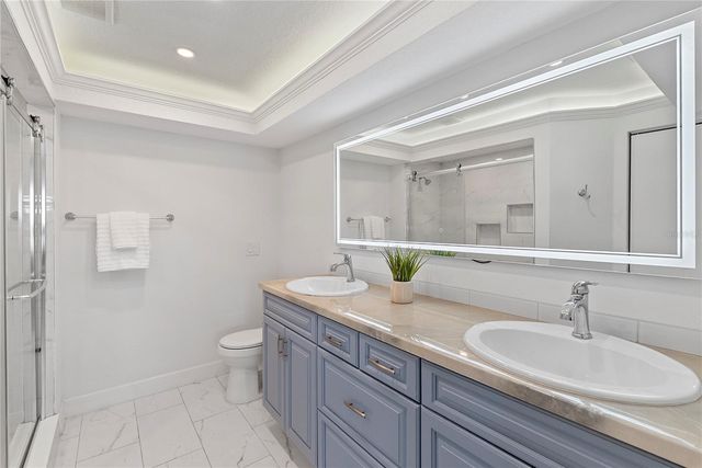805 LEISEY CIRCLE, Ruskin, FL 33570