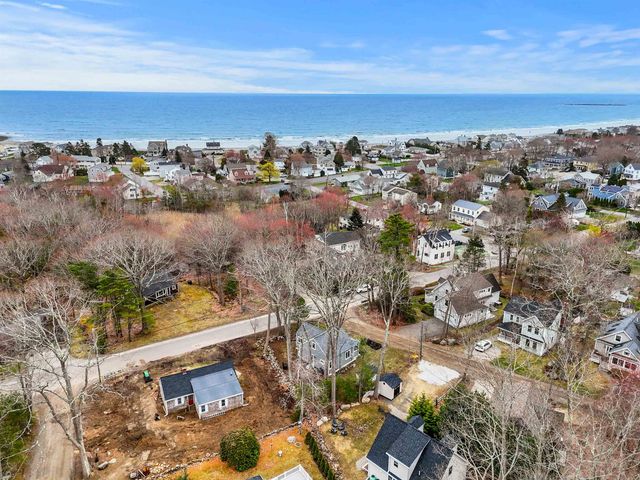 53 W Atlantic Avenue, Rye, NH 03870