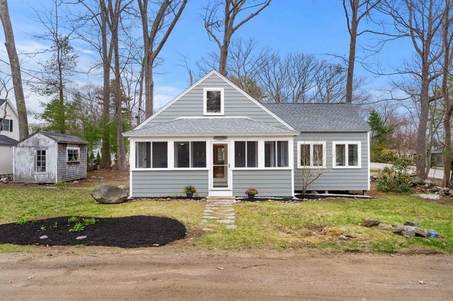 53 W Atlantic Avenue, Rye, NH 03870