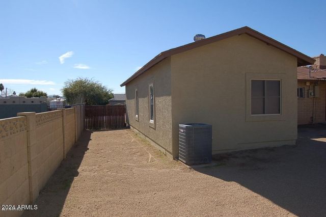 2640 E CAPTAIN DREYFUS Avenue, Phoenix, AZ 85032