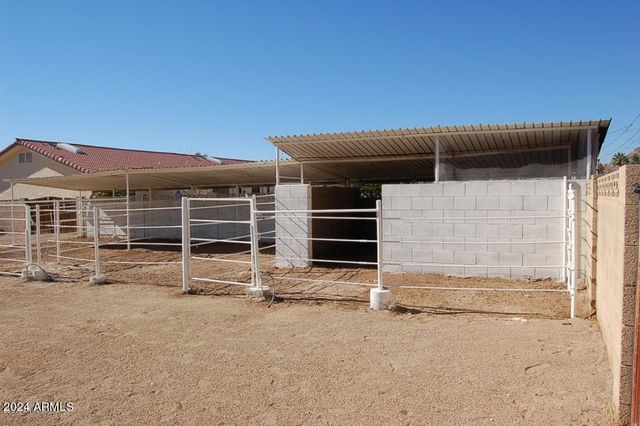 2640 E CAPTAIN DREYFUS Avenue, Phoenix, AZ 85032