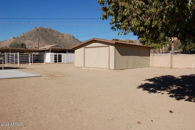 2640 E CAPTAIN DREYFUS Avenue, Phoenix, AZ 85032