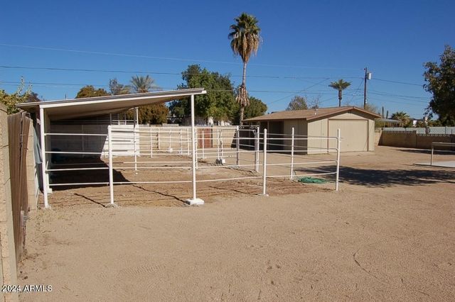 2640 E CAPTAIN DREYFUS Avenue, Phoenix, AZ 85032
