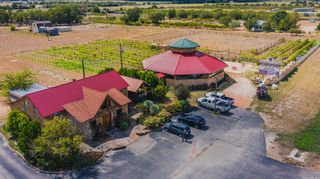 10207 E US Highway 290, Fredericksburg, TX 78624