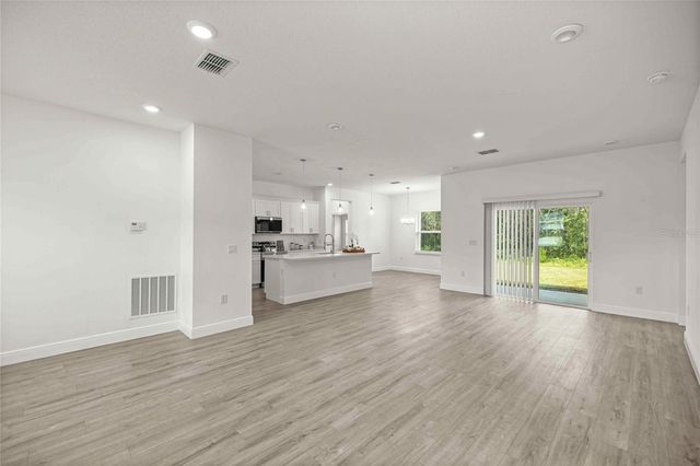 15610 SW 28TH AVENUE ROAD, Ocala, FL 34473