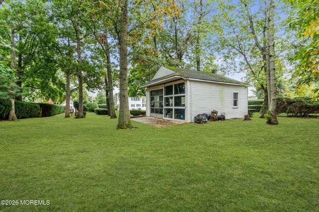 2238 Ramshorn Drive, Allenwood, NJ 08720