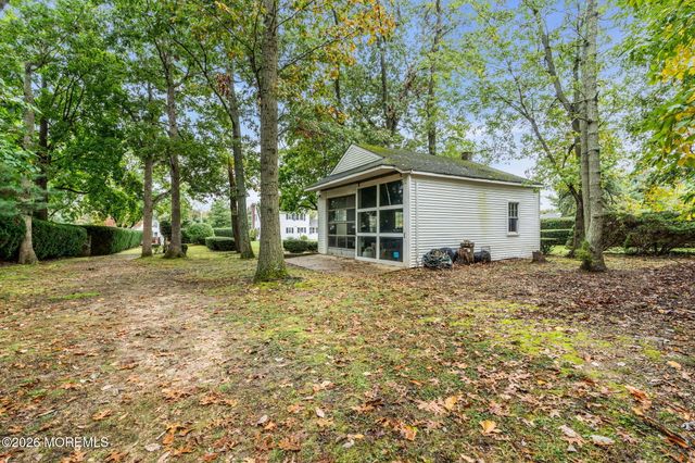 2238 Ramshorn Drive, Allenwood, NJ 08720