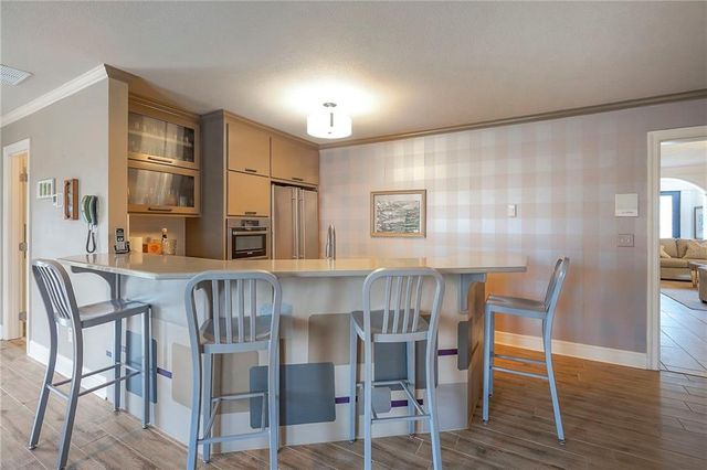 8855 Monticello Road, Lenexa, KS 66227