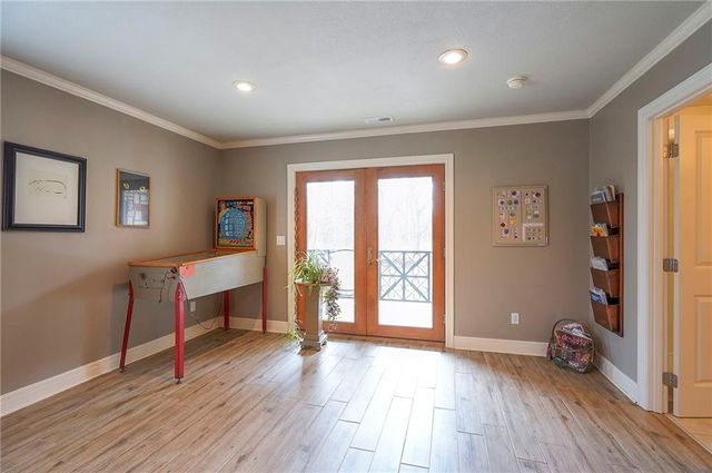 8855 Monticello Road, Lenexa, KS 66227