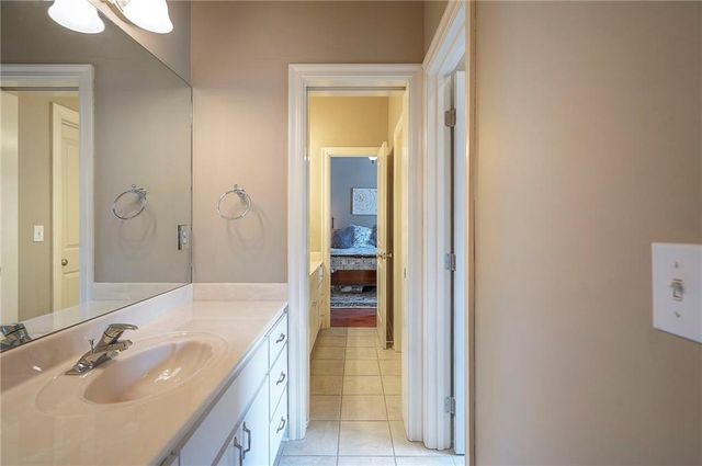 8855 Monticello Road, Lenexa, KS 66227