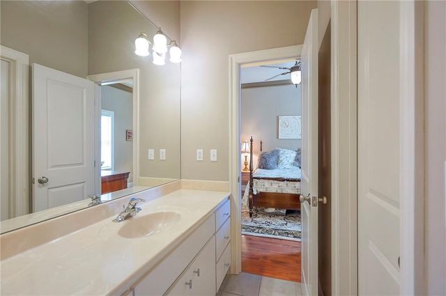 8855 Monticello Road, Lenexa, KS 66227