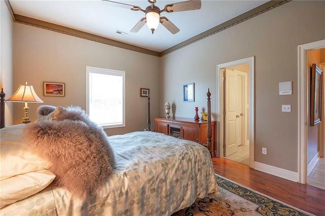 8855 Monticello Road, Lenexa, KS 66227