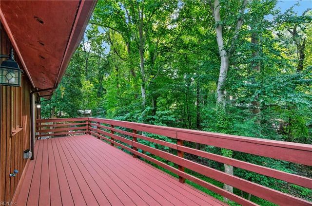 204 Graves CIR, Newport News, VA 23602