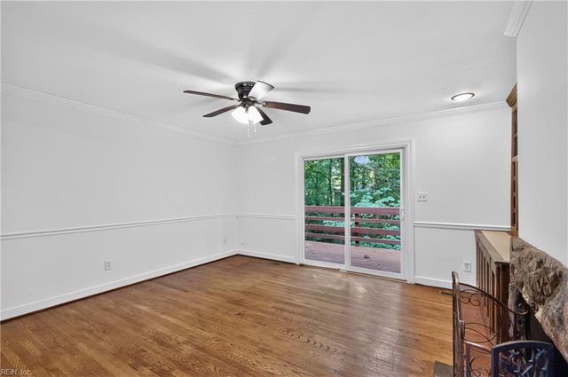204 Graves CIR, Newport News, VA 23602