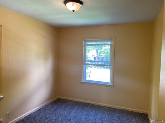 2717 Gibson Street, Flint, MI 48503